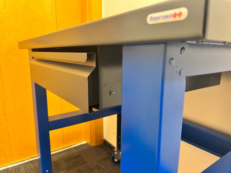 Стол промышленный PLC 15.11-М купить в Москве