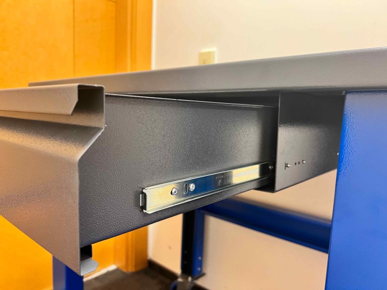 Стол промышленный PLC 20.111 купить в Москве