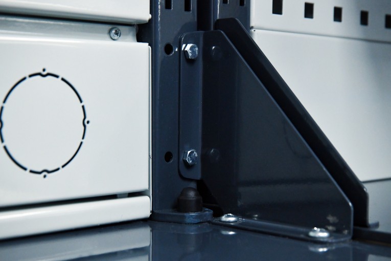 Верстак FBK 205.357-1 купить в Москве