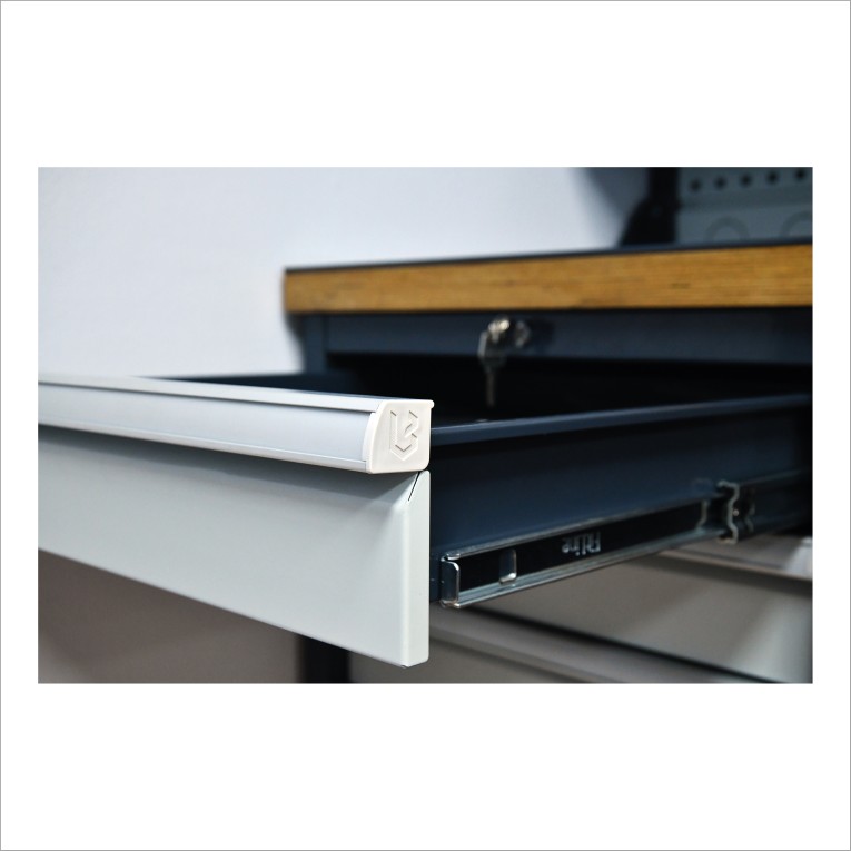 Верстак FBK 205.36.4-2 купить в Москве