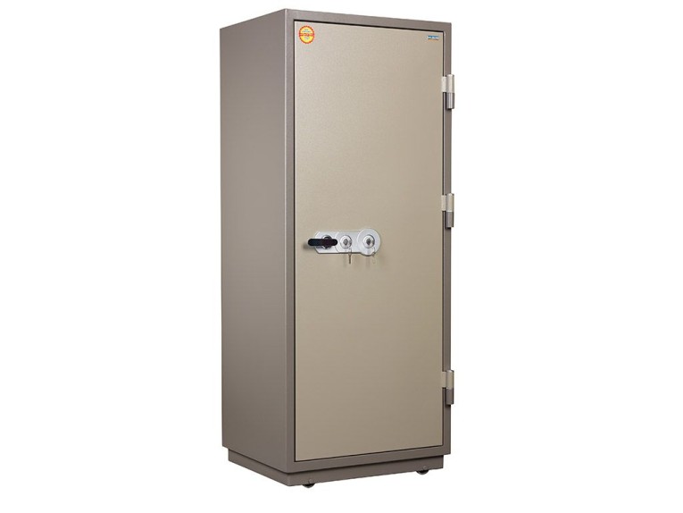 Огнестойкий сейф Valberg FRS 173.T-KL купить в Москве Огнестойкий сейф Valberg FRS 173.T-KL купить в Москве