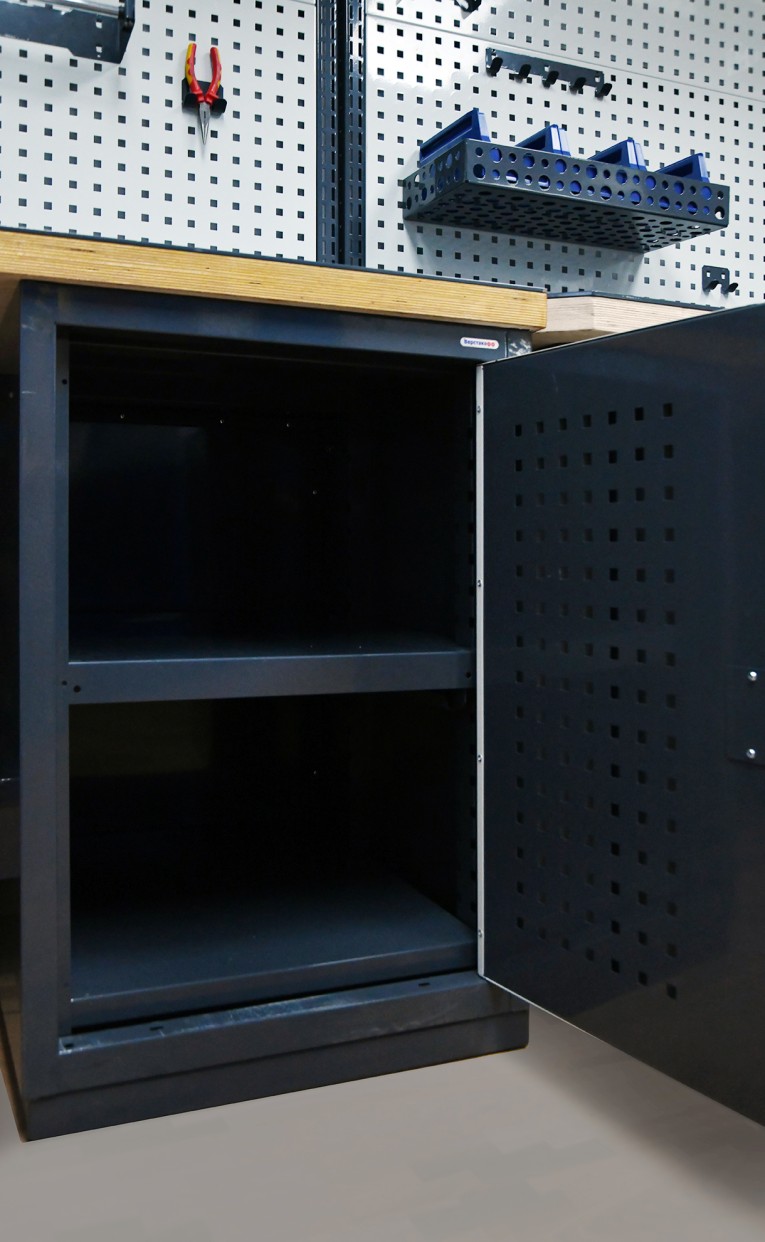 Верстак FBK 205.45.4 купить в Москве