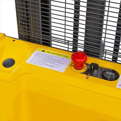 Штабелер электрический самоходный CDD15R-E (N) (1500 кг; 3,3 м; 24В / 105Ач) SMARTLIFT (SMART) купить в Москве Штабелер электрический самоходный CDD15R-E (N) (1500 кг; 3,3 м; 24В / 105Ач) SMARTLIFT (SMART) купить в Москве