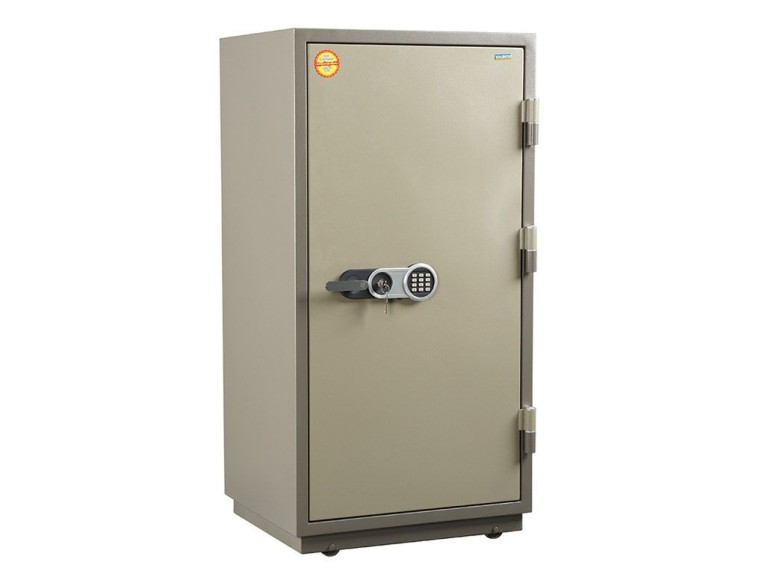 Огнестойкий сейф Valberg FRS-140.T-EL купить в Москве