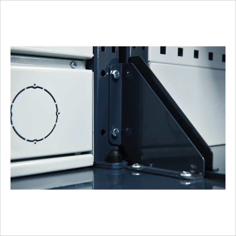 Верстак FBK 205.46.4-2 купить в Москве