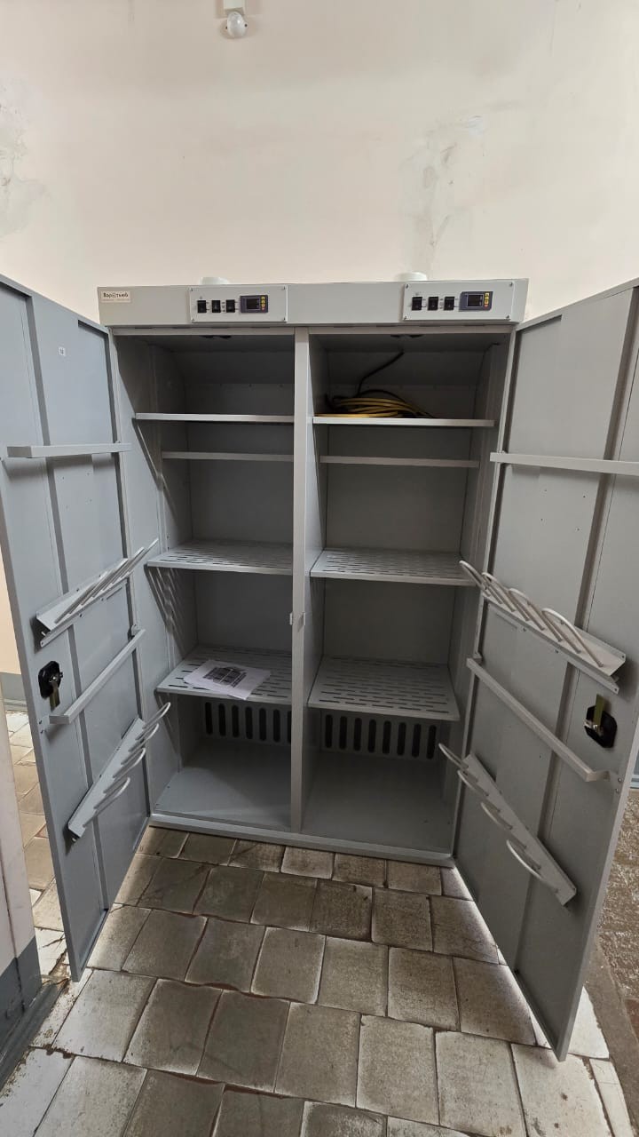 Сушильный шкаф ШС-4 СП3 Ф для одежды, белья и обуви купить в Москве Сушильный шкаф ШС-4 СП3 Ф для одежды, белья и обуви купить в Москве