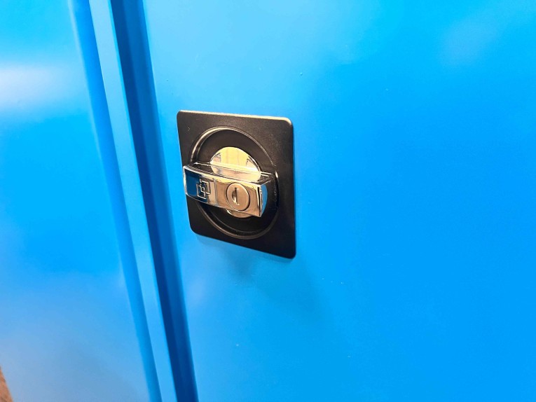 Шкаф инструментальный TNC 180.B4.S2 купить в Москве