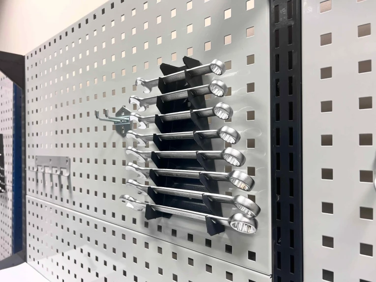 Стол-верстак Craft 2202.S7L25.24-1 купить в Москве Стол-верстак Craft 2202.S7L25.24-1 купить в Москве