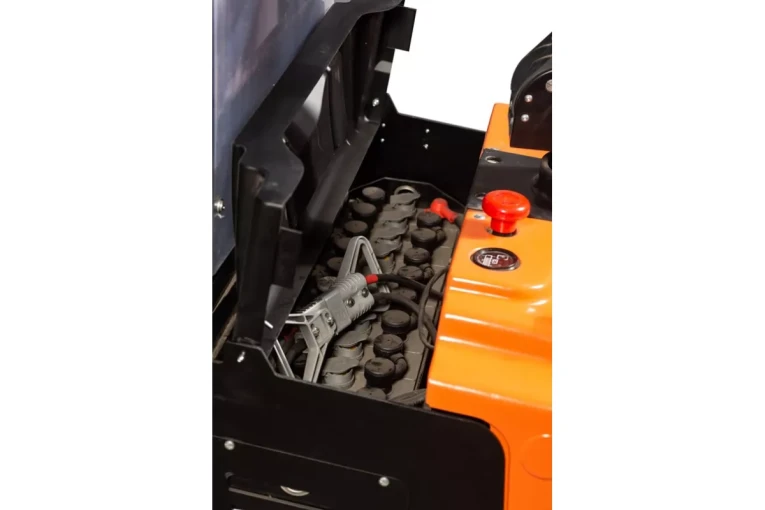 Штабелер электрический самоходный 1,6 т - 3 м Вилы: 1150 , АКБ Свинцово - кислотная, CL1630GA SIBLINE купить в Москве Штабелер электрический самоходный 1,6 т - 3 м Вилы: 1150 , АКБ Свинцово - кислотная, CL1630GA SIBLINE купить в Москве