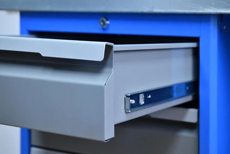 Верстак PRF 181.47.2-2F купить в Москве Верстак PRF 181.47.2-2F купить в Москве