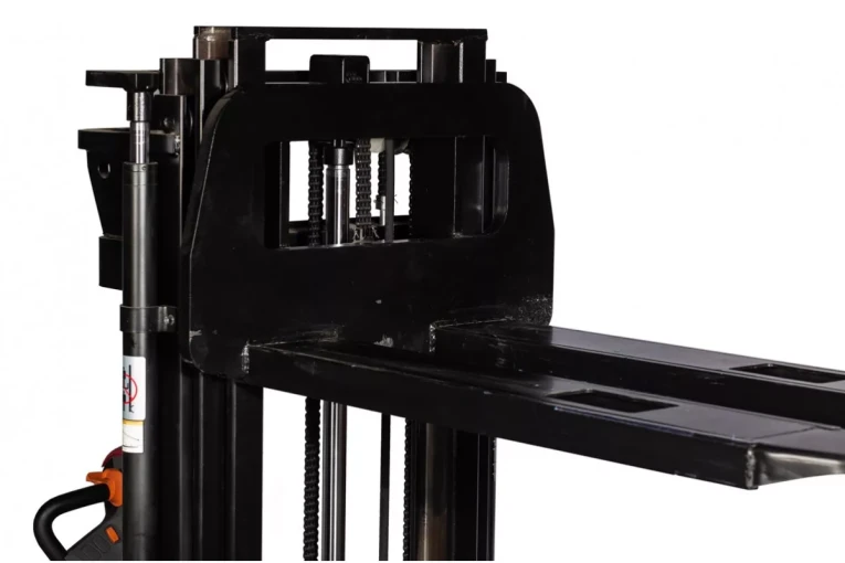 Штабелер электрический самоходный 1,6 т - 4,6 м Вилы: 1150 , АКБ Свинцово - кислотная, CL1646GP SIBLINE купить в Москве Штабелер электрический самоходный 1,6 т - 4,6 м Вилы: 1150 , АКБ Свинцово - кислотная, CL1646GP SIBLINE купить в Москве