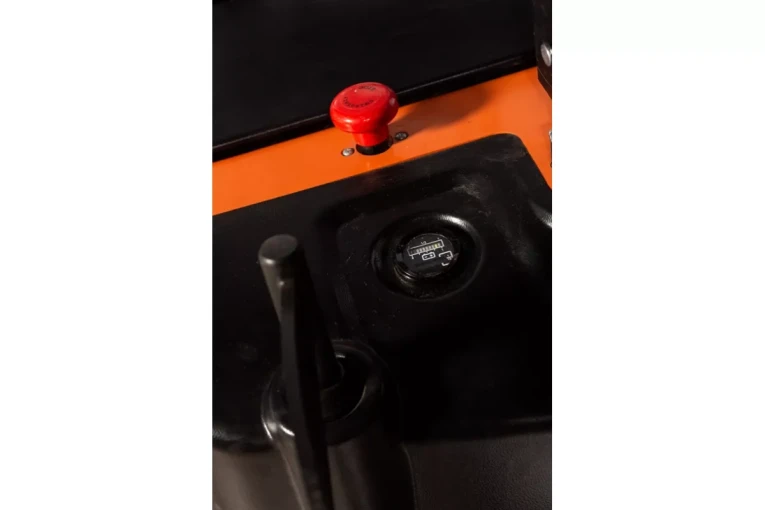 Штабелер электрический самоходный 1,6 т - 4,6 м Вилы: 1150 , АКБ Свинцово - кислотная, CL1646GP SIBLINE купить в Москве Штабелер электрический самоходный 1,6 т - 4,6 м Вилы: 1150 , АКБ Свинцово - кислотная, CL1646GP SIBLINE купить в Москве