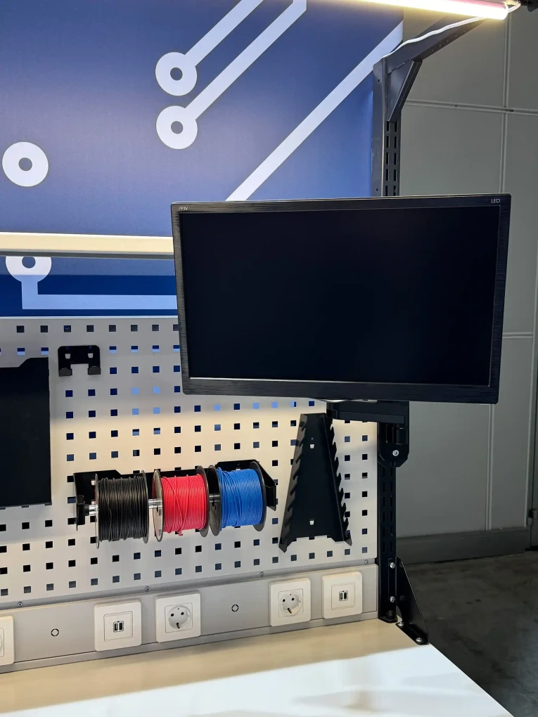 Кронштейн для монитора DBL купить в Москве